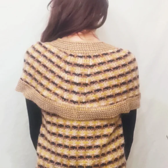 Vintage RARE Missoni Silk, Wool &  Mohair Cape Sweater - Picture 3 of 11